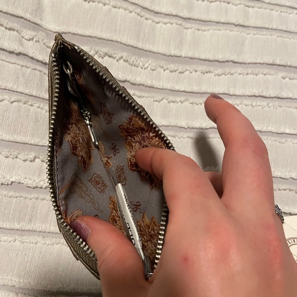 Wallet - Picture 3 of 4